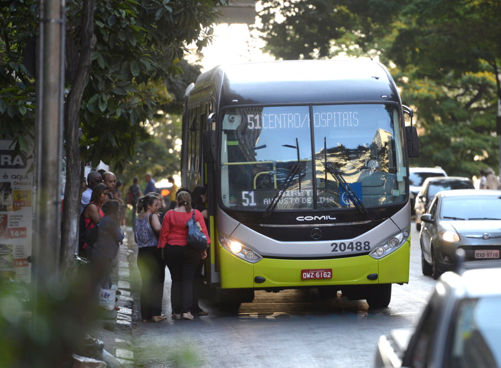 SP, RJ e BH estão insatisfeitos com lotação e condição do ônibus