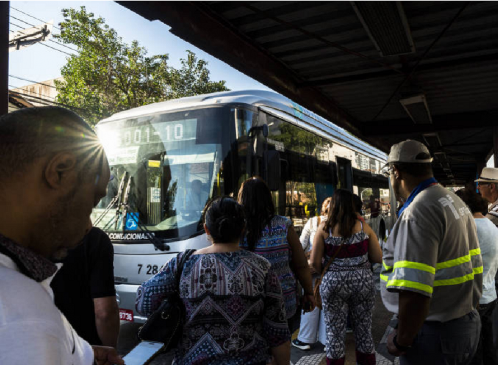 Empresas de ônibus da periferia de SP pedem o máximo de remuneração
