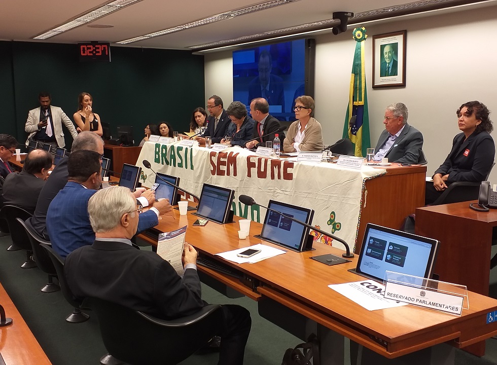 Maioria dos parlamentares apoiou o veto para a recriação do Consea. Foto: Rafael Rioja/Idec