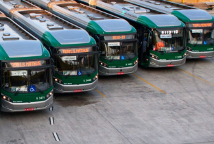 Enfim, os contratos de ônibus