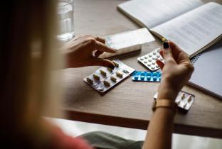 Preço de entrada dos medicamentos pressiona o acesso à saúde